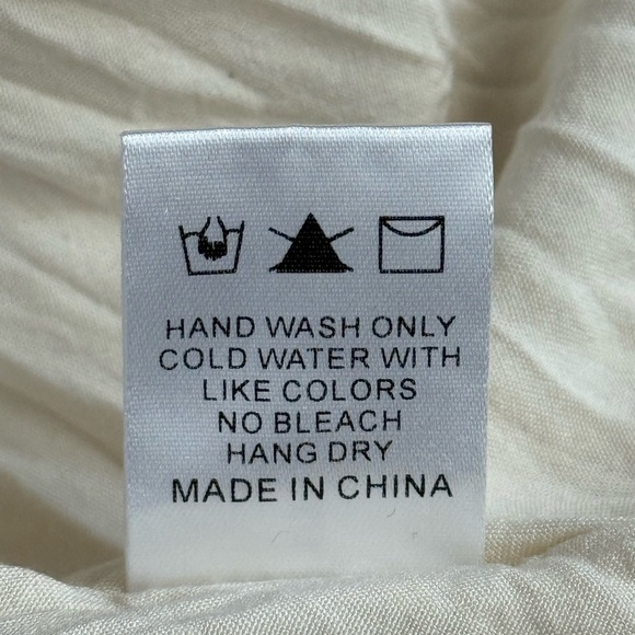 Dress Forum Los Angeles Paisley Print Romper With Tie Front | Small - Picture 3 of 5